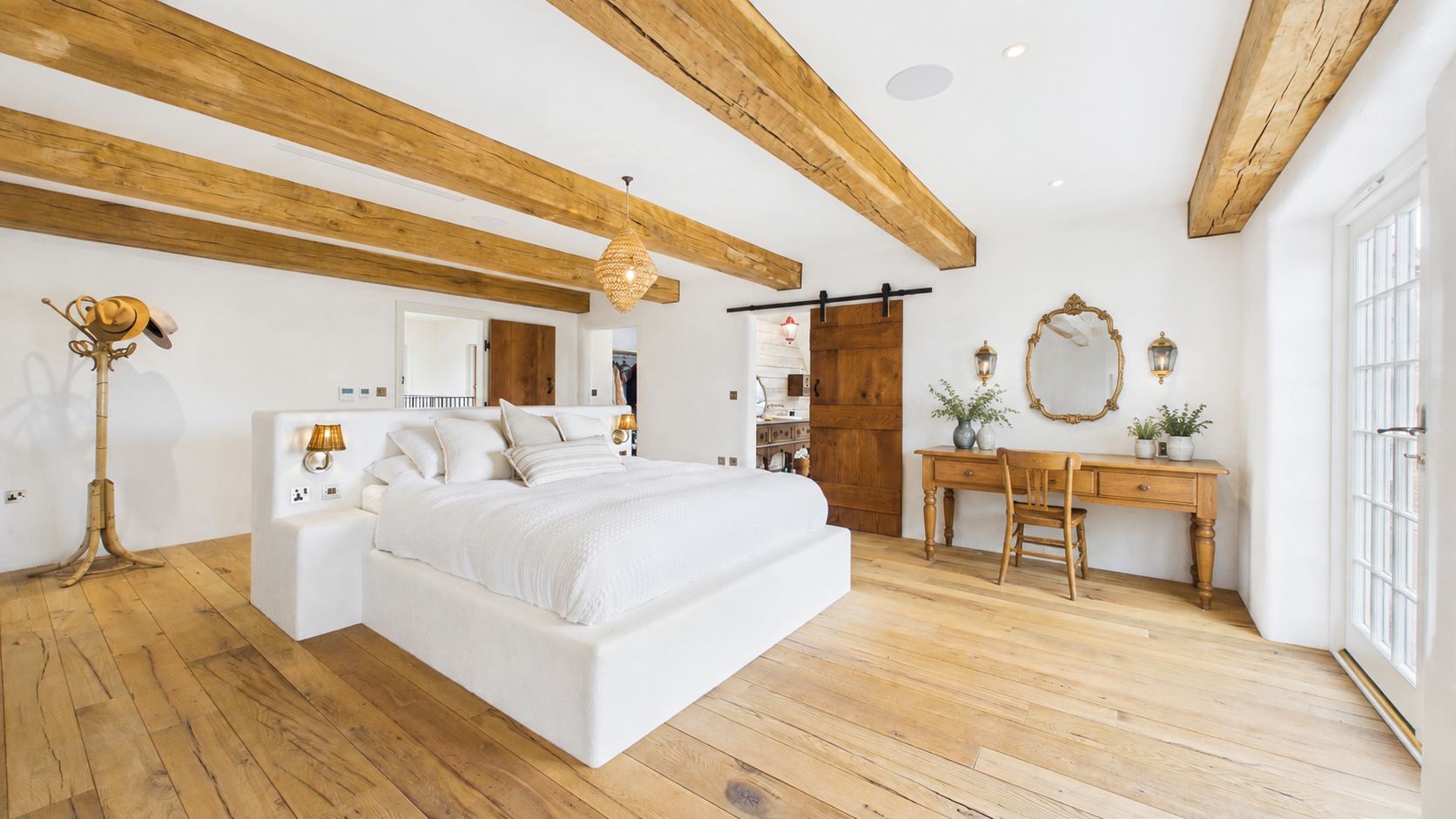 Principal suite